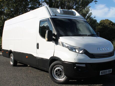 Iveco Daily 2.3D HPI 14V Business 35S 3520L MWB H3 Euro 6 (s/s) 5dr