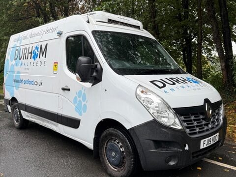 Renault Master 2.3 dCi 35 Business FWD MWB Medium Roof Euro 6 5dr 1