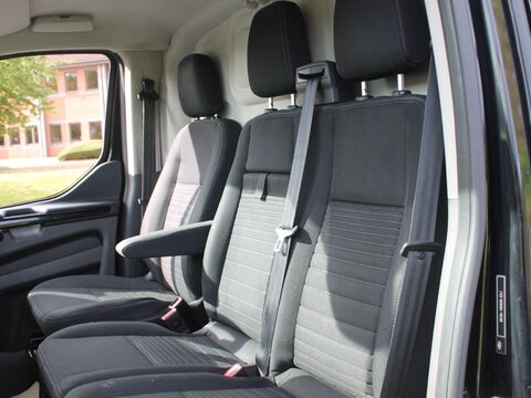 Ford Transit Custom 2.0 300 EcoBlue Limited L2 H1 Euro 6 (s/s) 5dr 17