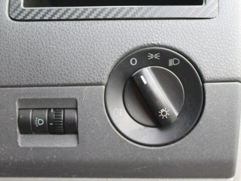 Volkswagen Transporter 1.9 TDI PD T28 L1 H1 4dr 12