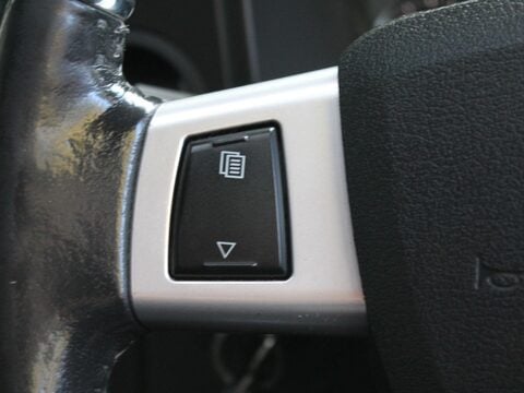 Jeep Commander 3.0 CRD V6 Limited 4x4 5dr 30