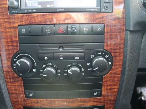 Jeep Commander 3.0 CRD V6 Limited 4x4 5dr 22