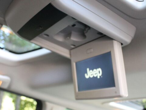 Jeep Commander 3.0 CRD V6 Limited 4x4 5dr 13