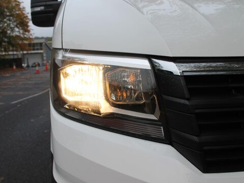 Volkswagen Crafter 2.0 TDI CR35 Trendline Maxi Panel Van FWD XLWB High Roof Euro 6 (s/s) 5dr 11
