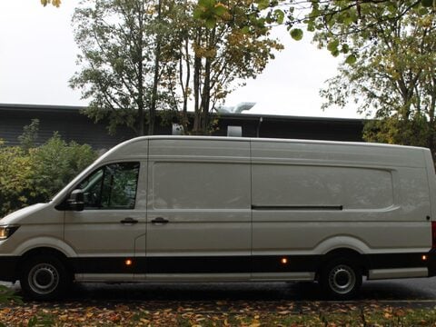 Volkswagen Crafter 2.0 TDI CR35 Trendline Maxi Panel Van FWD XLWB High Roof Euro 6 (s/s) 5dr 8