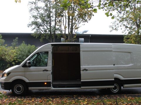 Volkswagen Crafter 2.0 TDI CR35 Trendline Maxi Panel Van FWD XLWB High Roof Euro 6 (s/s) 5dr 15