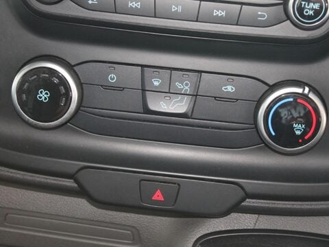 Ford Transit 2.0 350 EcoBlue Leader RWD L4 H3 Euro 6 (s/s) 5dr 30