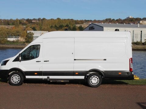 Ford Transit 2.0 350 EcoBlue Leader RWD L4 H3 Euro 6 (s/s) 5dr 11