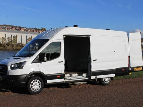 Ford Transit 2.0 350 EcoBlue Leader RWD L4 H3 Euro 6 (s/s) 5dr 9