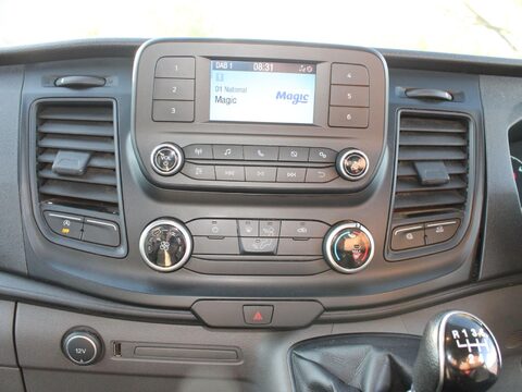 Ford Transit 2.0 350 EcoBlue Leader RWD L4 H3 Euro 6 (s/s) 5dr 43