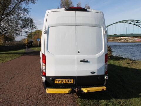 Ford Transit 2.0 350 EcoBlue Leader RWD L4 H3 Euro 6 (s/s) 5dr 14
