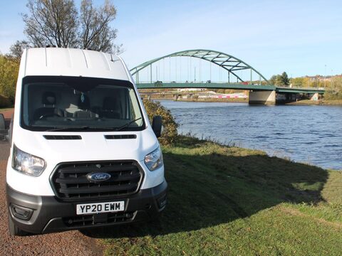 Ford Transit 2.0 350 EcoBlue Leader RWD L4 H3 Euro 6 (s/s) 5dr 7