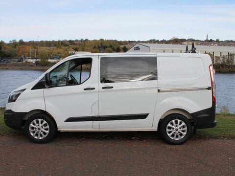 Ford Transit Custom 2.2 TDCi 290 L1 H1 5dr 8