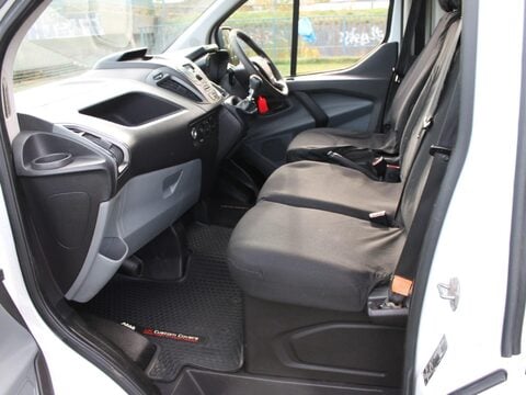 Ford Transit Custom 2.2 TDCi 290 L1 H1 5dr 30