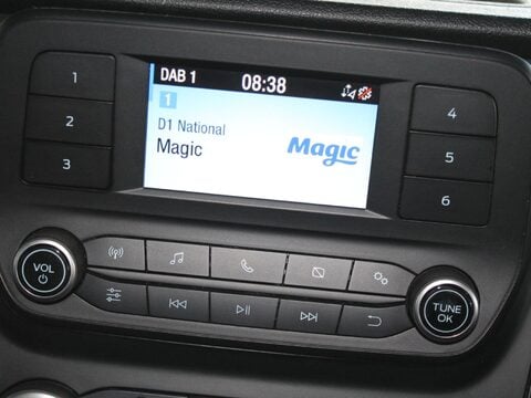 Ford Transit Custom 2.2 TDCi 290 L1 H1 5dr 33