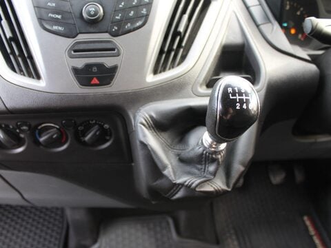 Ford Transit Custom 2.2 TDCi 290 L1 H1 5dr 25