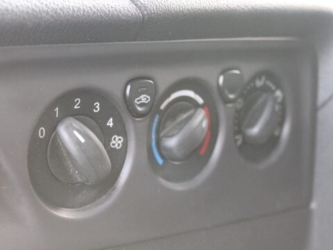 Ford Transit Custom 2.2 TDCi 290 L1 H1 5dr 18