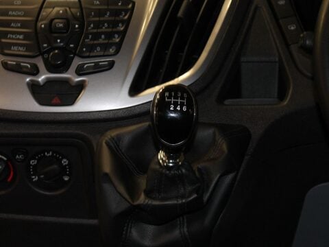 Ford Transit 2.2 TDCi 410 HDT Trend L3 H2 5dr (14 seats) 40