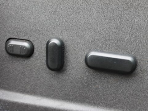 Ford Tourneo Custom 2.2 300 TDCi Limited L2 Euro 5 (s/s) 5dr 23