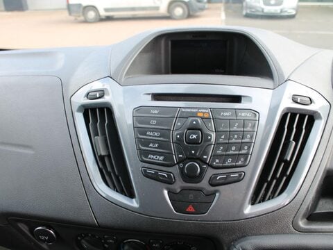 Ford Tourneo Custom 2.2 300 TDCi Limited L2 Euro 5 (s/s) 5dr 39