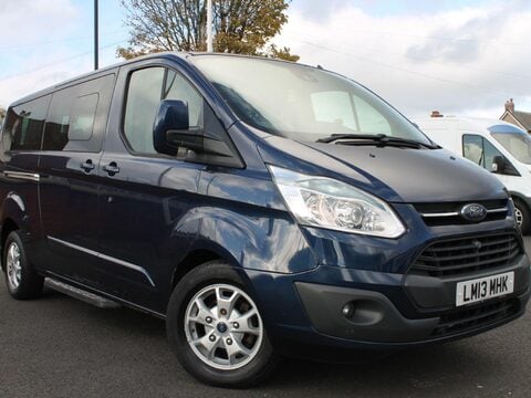 Ford Tourneo Custom 2.2 300 TDCi Limited L2 Euro 5 (s/s) 5dr 1