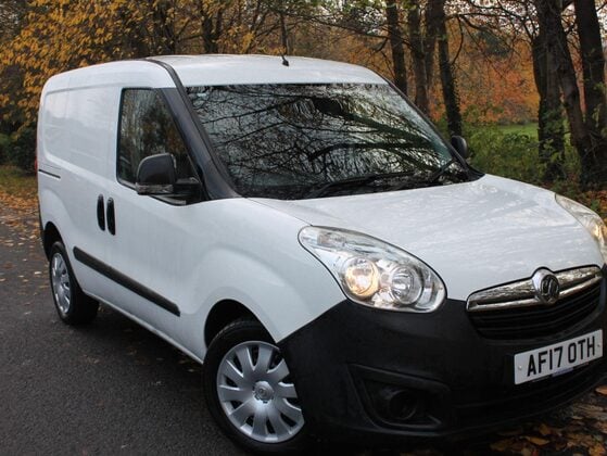Vauxhall Combo 2017 combi van