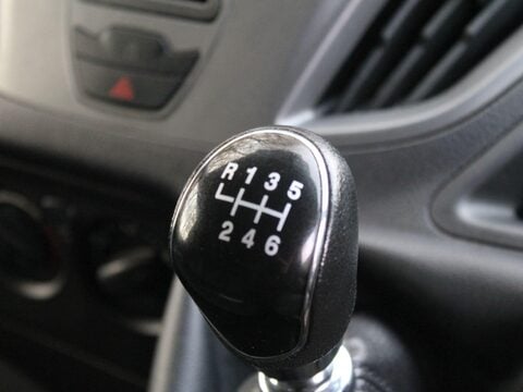 Ford Transit Custom 2.0 TDCi 290 L1 H2 5dr 18