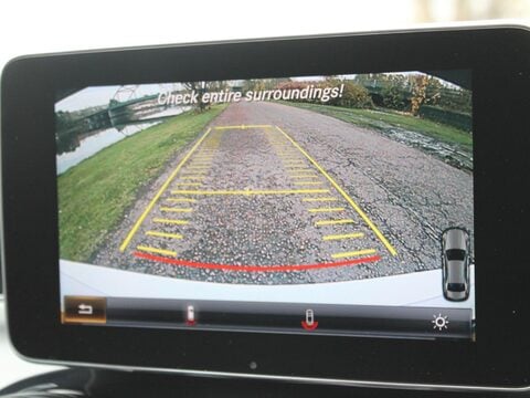 Mercedes-Benz C Class 4.0 C63 V8 BiTurbo AMG (Premium) SpdS MCT Euro 6 (s/s) 4dr 40