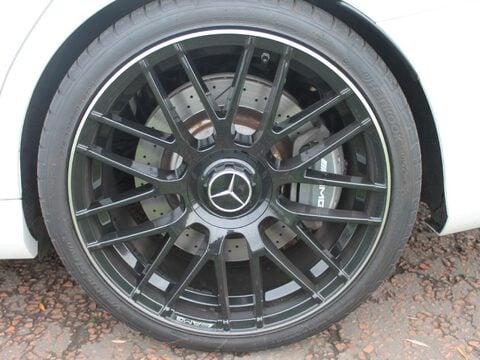 Mercedes-Benz C Class 4.0 C63 V8 BiTurbo AMG (Premium) SpdS MCT Euro 6 (s/s) 4dr 37