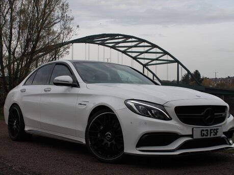 Mercedes-Benz C Class 4.0 C63 V8 BiTurbo AMG (Premium) SpdS MCT Euro 6 (s/s) 4dr