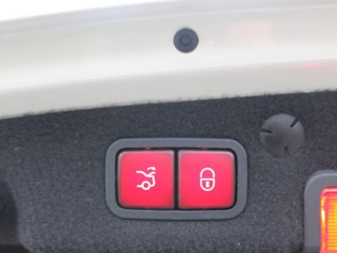 Mercedes-Benz C Class 4.0 C63 V8 BiTurbo AMG (Premium) SpdS MCT Euro 6 (s/s) 4dr 20