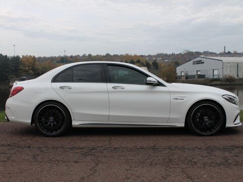 Mercedes-Benz C Class 4.0 C63 V8 BiTurbo AMG (Premium) SpdS MCT Euro 6 (s/s) 4dr 13