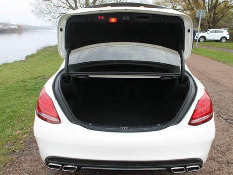 Mercedes-Benz C Class 4.0 C63 V8 BiTurbo AMG (Premium) SpdS MCT Euro 6 (s/s) 4dr 44