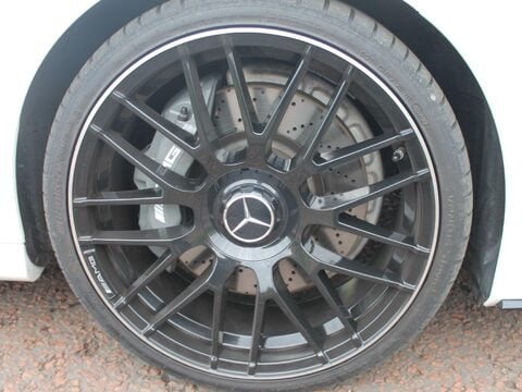 Mercedes-Benz C Class 4.0 C63 V8 BiTurbo AMG (Premium) SpdS MCT Euro 6 (s/s) 4dr 35