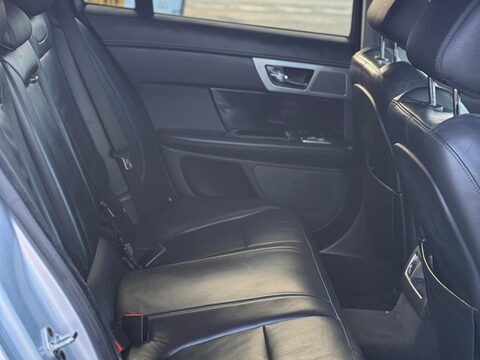 Jaguar XF 3.0d S V6 Portfolio Sportbrake Auto Euro 5 (s/s) 5dr 12