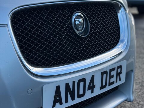 Jaguar XF 3.0d S V6 Portfolio Sportbrake Auto Euro 5 (s/s) 5dr 33