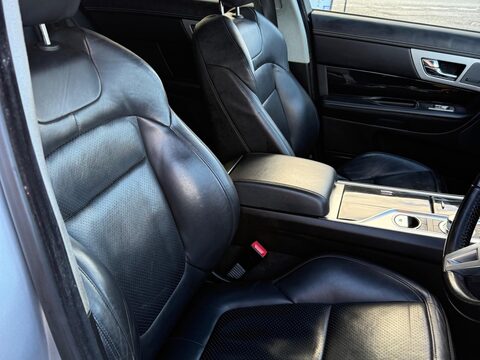 Jaguar XF 3.0d S V6 Portfolio Sportbrake Auto Euro 5 (s/s) 5dr 11