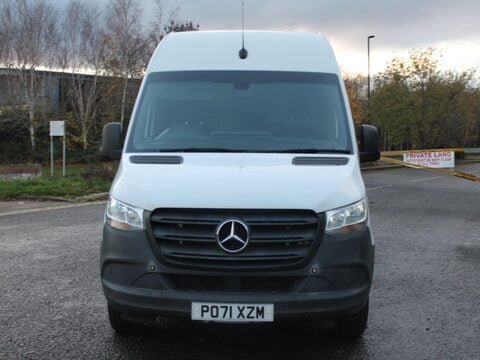 Mercedes-Benz Sprinter 2.1 316 CDI Progressive RWD L3 H2 Euro 6 (s/s) 5dr 9