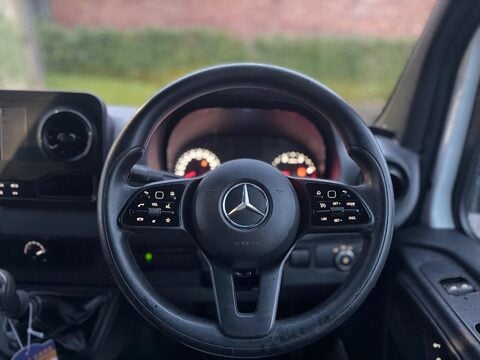 Mercedes-Benz Sprinter 2.1 316 CDI Progressive RWD L3 H2 Euro 6 (s/s) 5dr 72