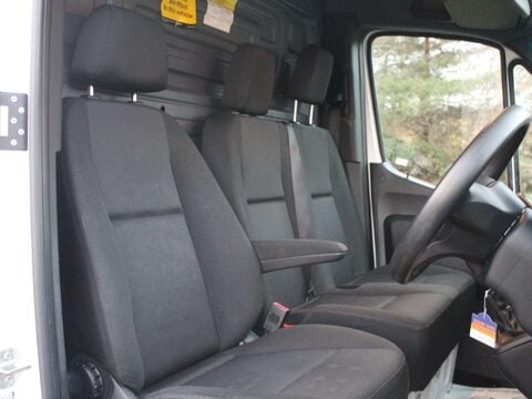 Mercedes-Benz Sprinter 2.1 316 CDI Progressive RWD L3 H2 Euro 6 (s/s) 5dr 30