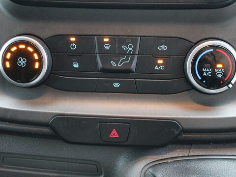 Ford Transit Custom 2.0 300 EcoBlue Trend L1 H1 Euro 6 5dr 17