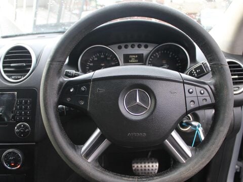 Mercedes-Benz M Class 3.0 ML320 CDI Sport 7G-Tronic 5dr 18