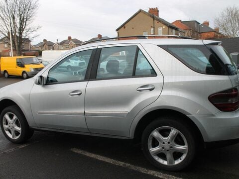 Mercedes-Benz M Class 3.0 ML320 CDI Sport 7G-Tronic 5dr 8