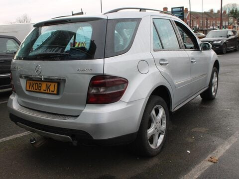 Mercedes-Benz M Class 3.0 ML320 CDI Sport 7G-Tronic 5dr 4