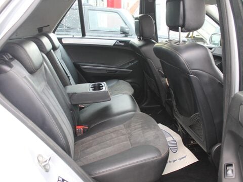 Mercedes-Benz M Class 3.0 ML320 CDI Sport 7G-Tronic 5dr 13