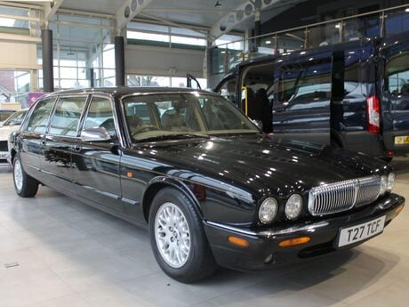 Daimler XJ LIMOUSINE