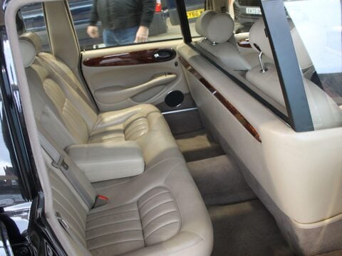 Daimler XJ LIMOUSINE 13