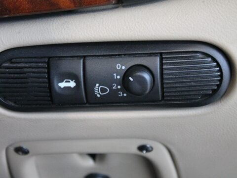 Daimler XJ LIMOUSINE 16