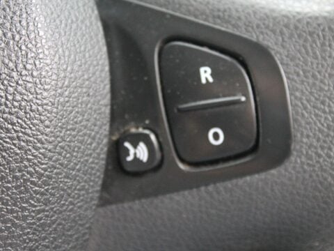 Renault Trafic 1.6 dCi ENERGY 29 Sport Nav LWB Standard Roof Euro 6 (s/s) 5dr 28