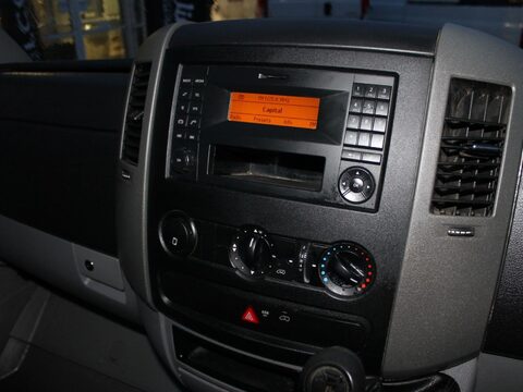 Mercedes-Benz Sprinter 2.1 314 CDI RWD L3 2dr 11